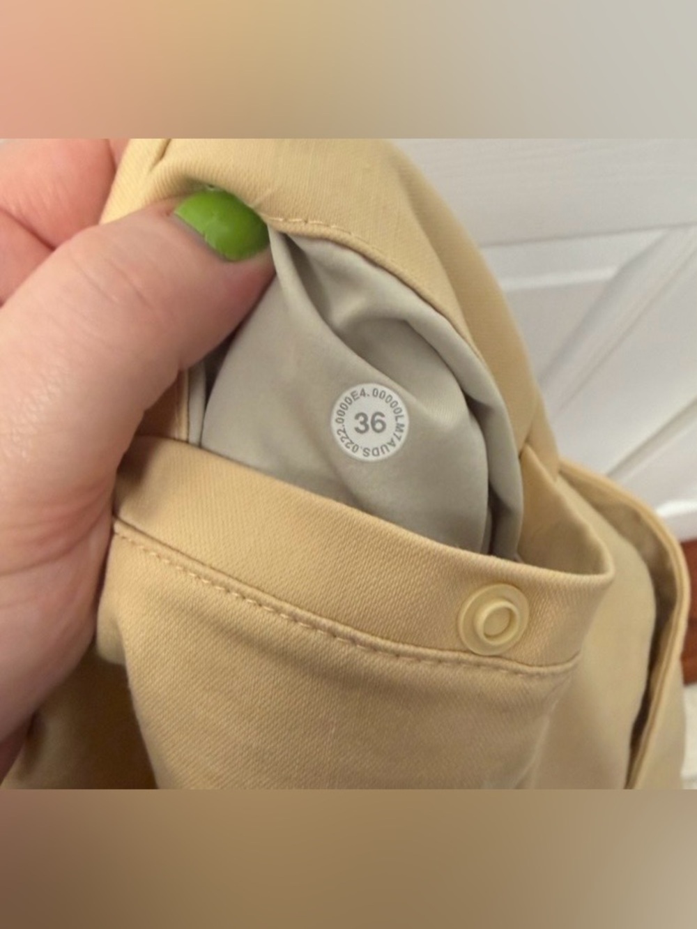 Lululemon Commission Classic-Fit Short *Oxford - 36x7" - Picture 6 of 6